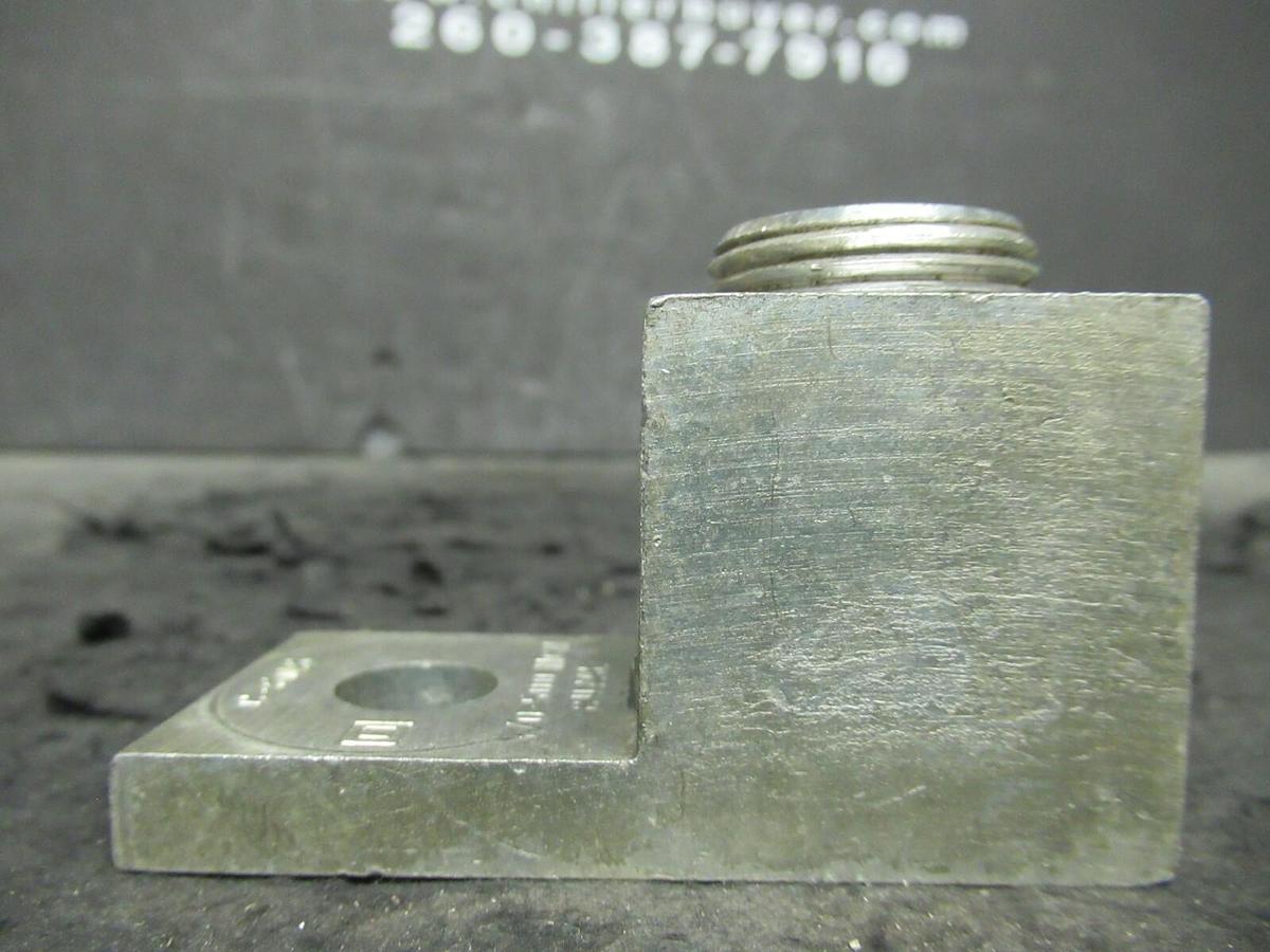 Used 3 QTY SQUARE D C-505 (SINGLE) 1 BARREL MECHANICAL CONNECTOR LUG TAP 500 MCM 3/0