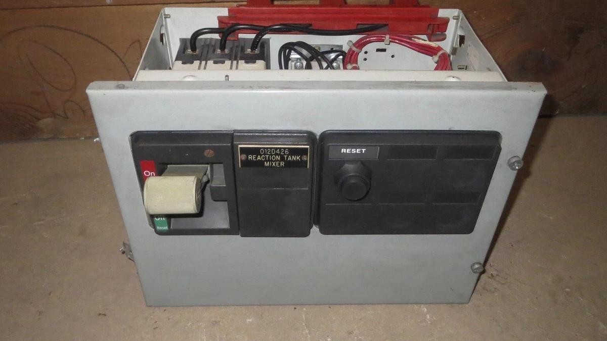 Used WESTINGHOUSE MCC 12" BUCKET W/ 3 AMP HCMP BREAKER & ADV NEMA SIZE 1 STARTER