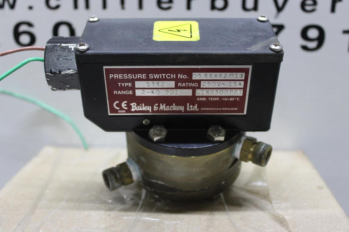 Used PARKER HANNAFIN DUAL INDUSTRIAL OIL FILTER DFB0-14-IN 150 PSIG 10 BAR