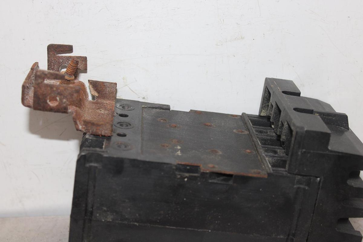 Used SQUARE D I-LINE CIRCUIT BREAKER FA24030BC SERIES 2 30 AMP 480 VAC 2-POLE
