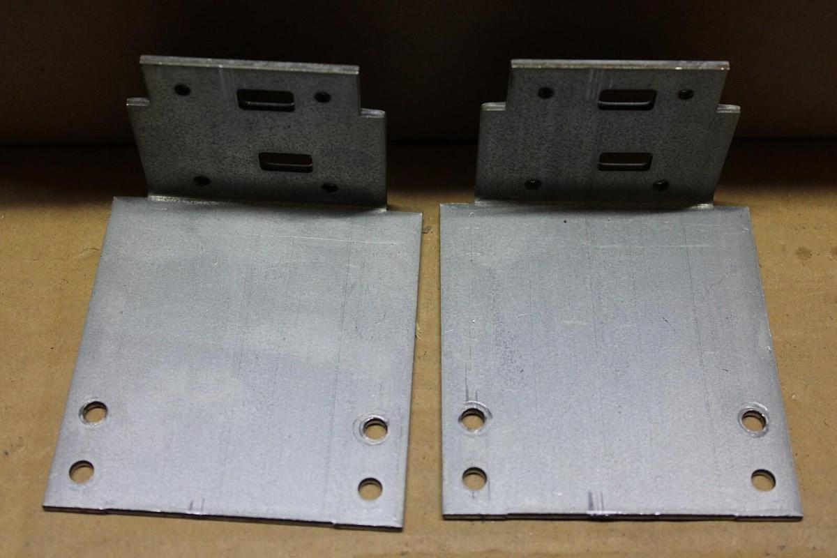 Used GENERAL ELECTRIC CIRCUIT BREAKER MOUNTING KIT FOR SFHA BREAKERS **WARRANTY**