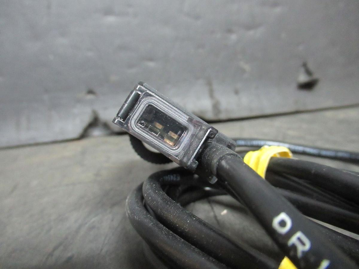 Used ALLEN-BRADLEY MINISIGHT POLARIZED RETROREFLECTIVE SENSOR 42KL-P2LB-A2 11-30 VDC