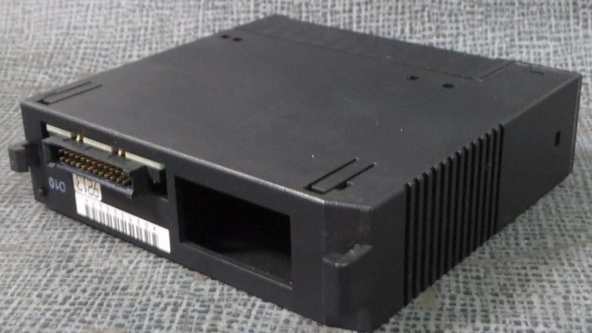 Used GE FANUC 8 PT POS LOGIC INPUT MODULE --- MODEL: IC693MDL630B **WARRANTY**