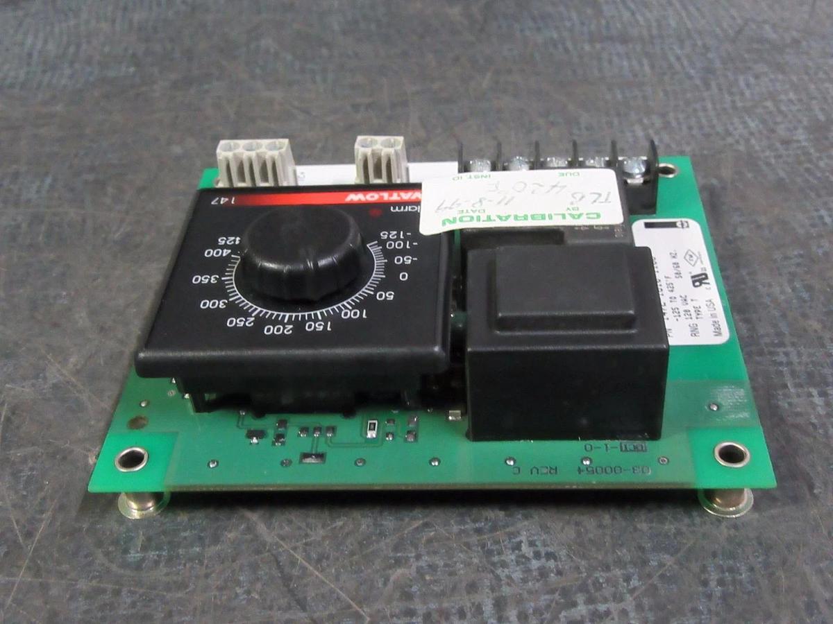 Used WATLOW TEMPERATURE CONTROLLER 120 VAC -125 TO 425°F MODEL: 147E-1610-1100