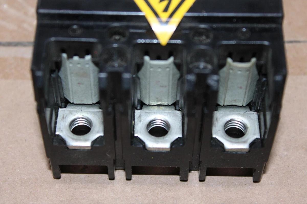 Used FUJI AUTO CIRCUIT BREAKER EA63BM BM3CEB-060 60 AMP 3-POLE 690 VAC *WARRANTY*