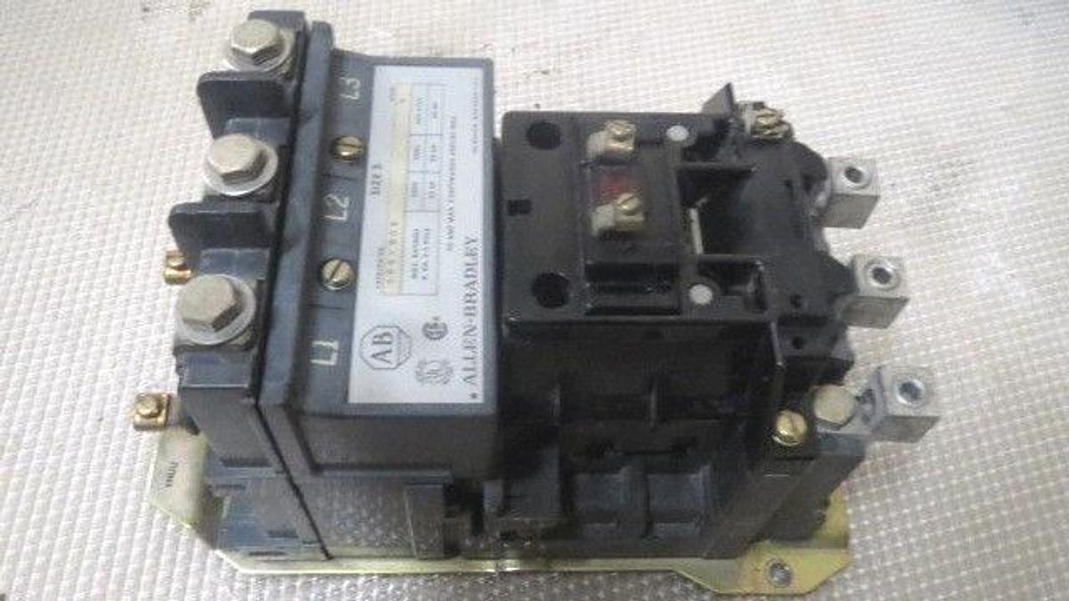 Used ALLEN BRADLEY SIZE 3 STARTER 90 AMP CONTINUOUS 600 VAC 120V COIL MODEL 509-DOB