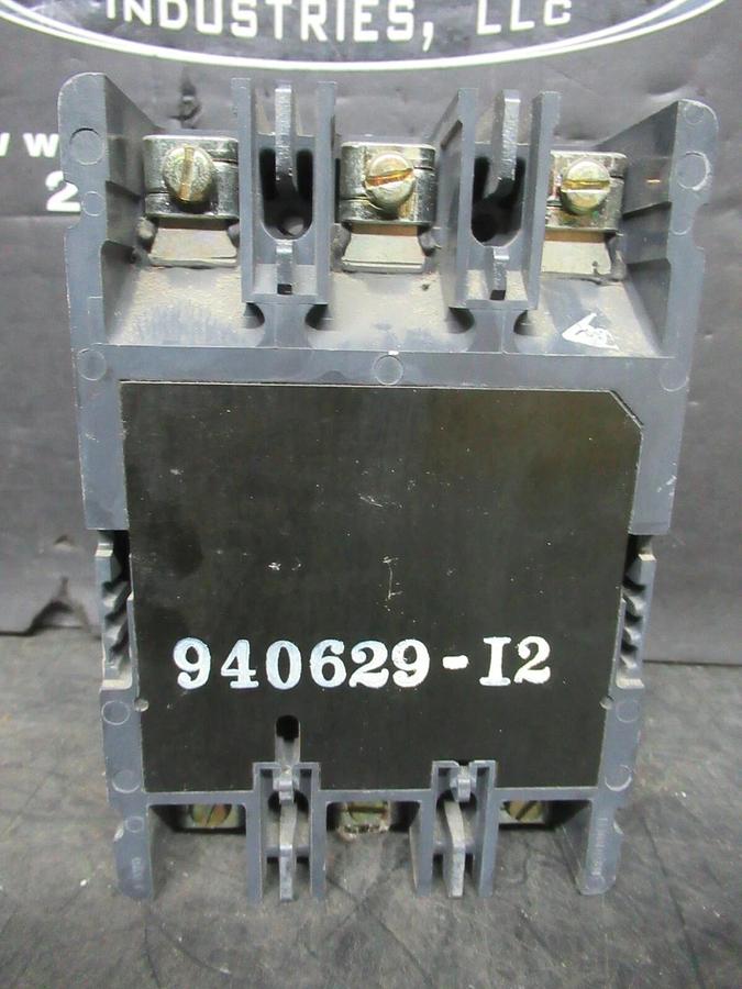 Used CUTLER HAMMER BREAKER HMCP007COC 7 AMP 3-POLE 600 VAC 250 VDC W/ LUGS