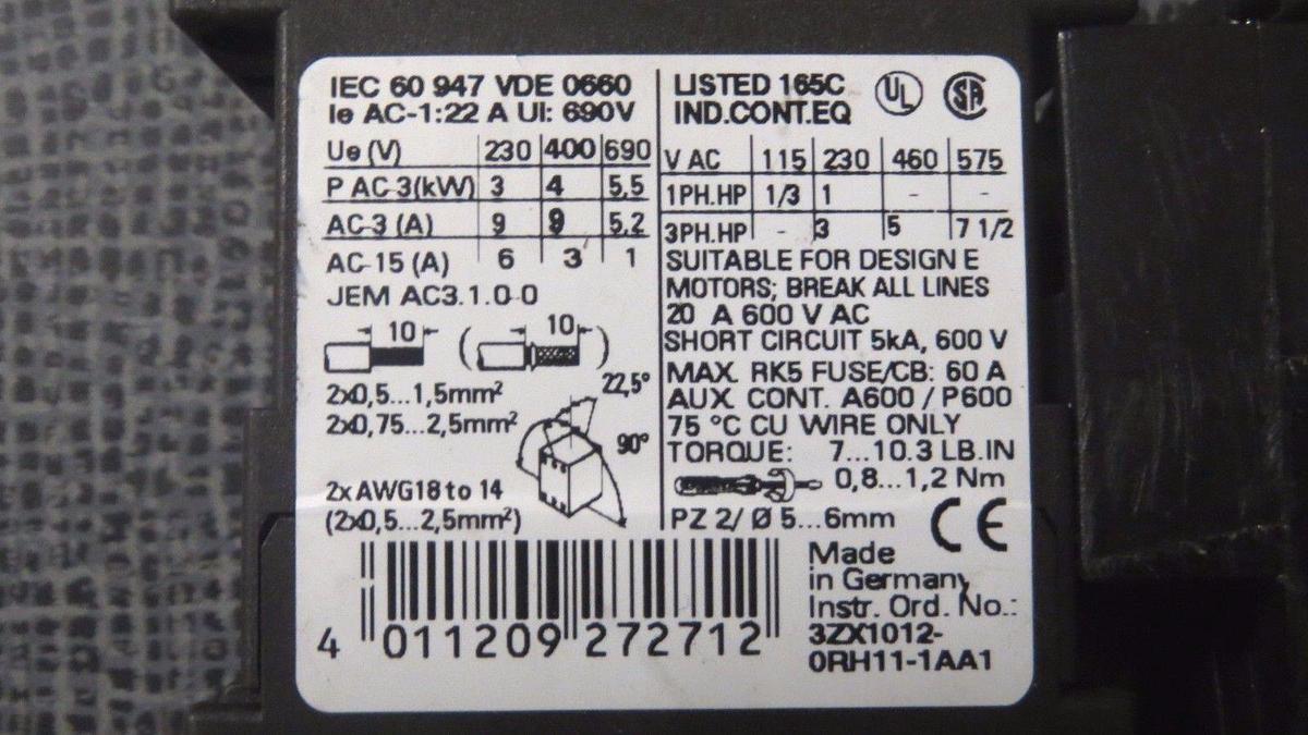 Used SIEMENS SIRIUS 3R STARTER SET 0.11-0.16 AMP 3RV1011-0AA15 WITH 3RT1016-1BB42
