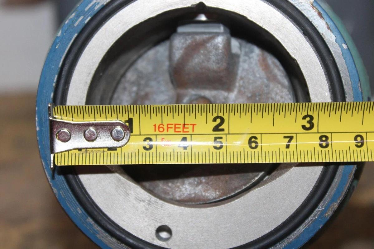 Used DEI DODGE ACTUATOR EN310B2-0-10V 24 VOLT 8 VA NEMA 2 W/ 022-10643-002 VALVE