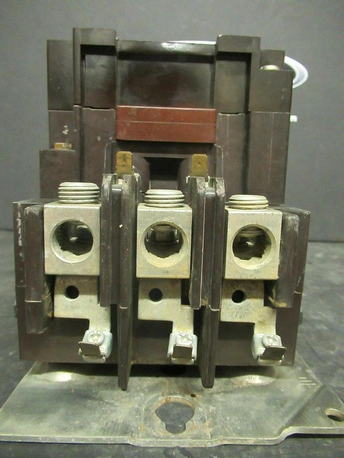 Used 120 AMP CUTLER HAMMER CONTACTOR C832JN6 SER. B1 COIL: 120 VAC **WARRANTY**