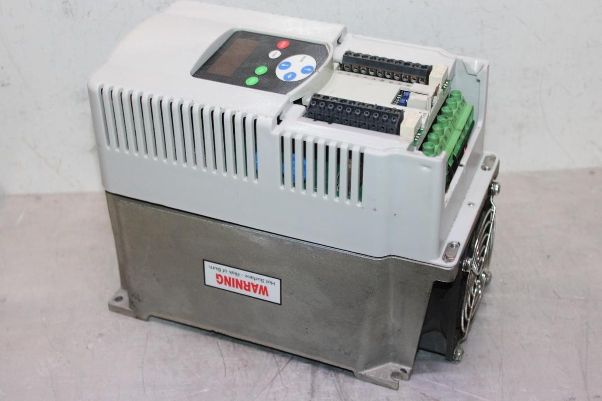 Used BENSHAW RSI VARIABLE SPEED DRIVE RSI005GP4B GP U-DRIVE 460 VOLT 12.8 AMP 5 HP