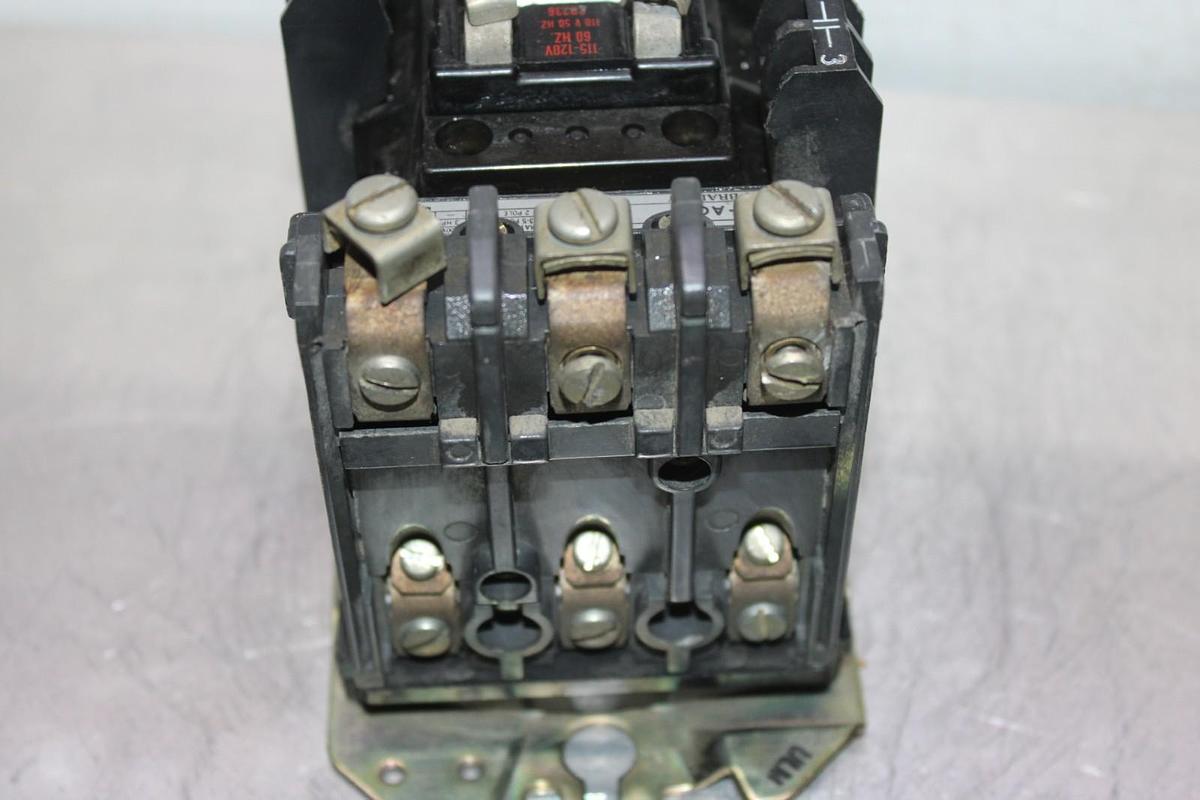 Used ALLEN-BRADLEY STARTER 509-AOD NEMA SIZE 0 18 AMP 600 VAC 3-POLE 5 HP