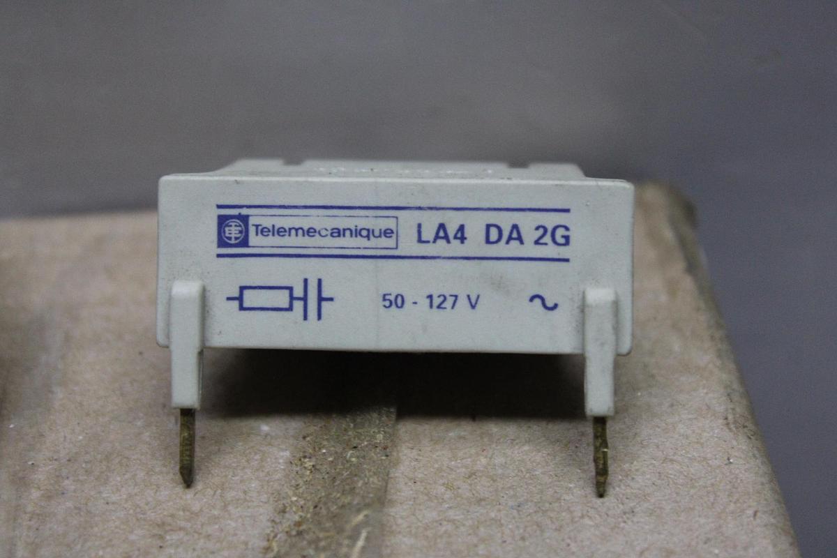 Used DITEK LOW VOLTAGE SURGE PROTECTOR DTK-2LVLP-SCP 27 VRMS