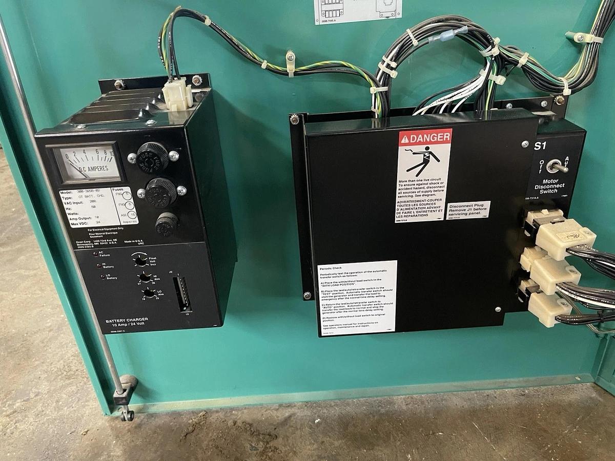 Used ONAN CUMMINS TRANSFER SWITCH OT-1000 1000 AMP 208 VAC 3-POLE W/ 0306-3456-12