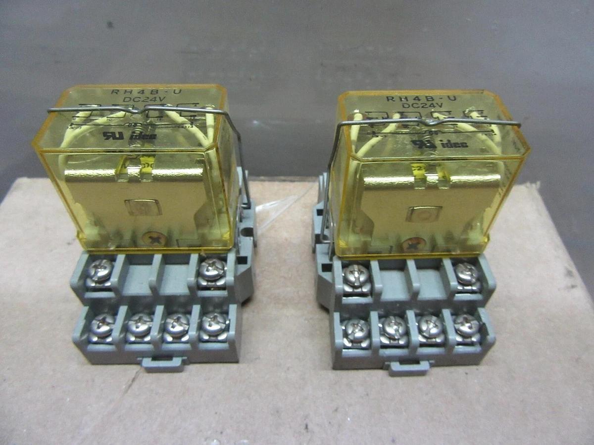 Used LOT OF 2 IDEC RELAY RH4B-U 24 VDC W/ SH4B-05 BASE 10 AMP 300 VOLT