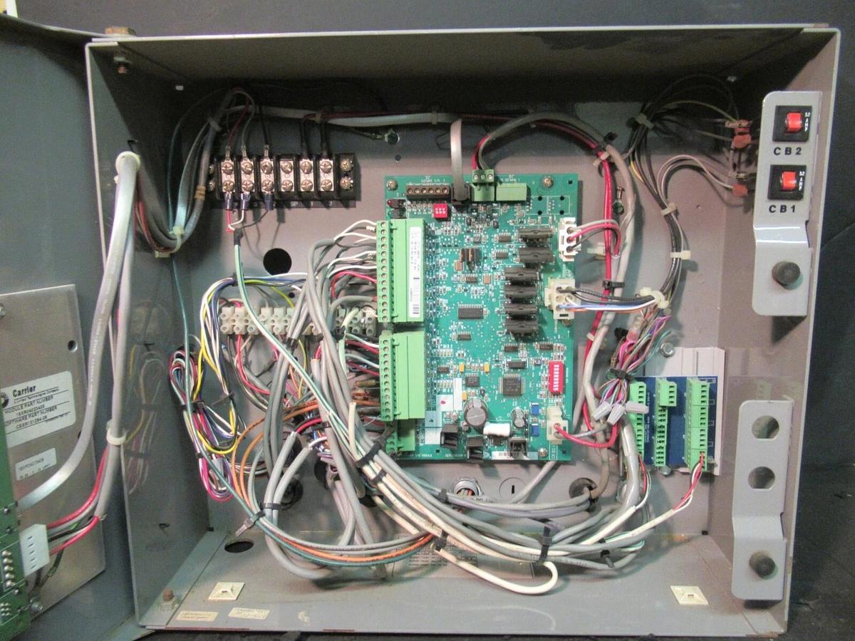 Used CARRIER COMFORT NETWORK CHILLER HMI INTERFACE 19XRV 19XR04023408 CEPL130445-03-R