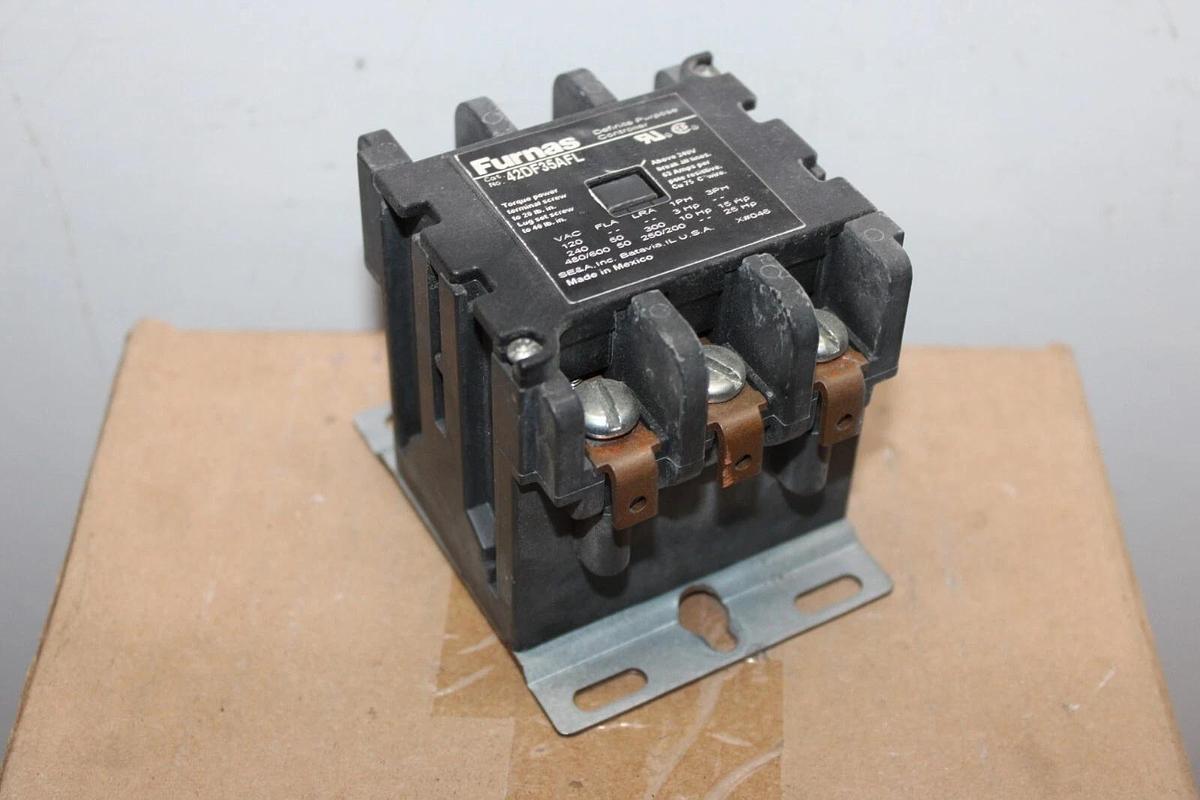 Used FURNAS DEFINITE PRUPOSE CONTACTOR 42DF35AFL 50 AMP 600 VAC 25 HP 3-PHASE