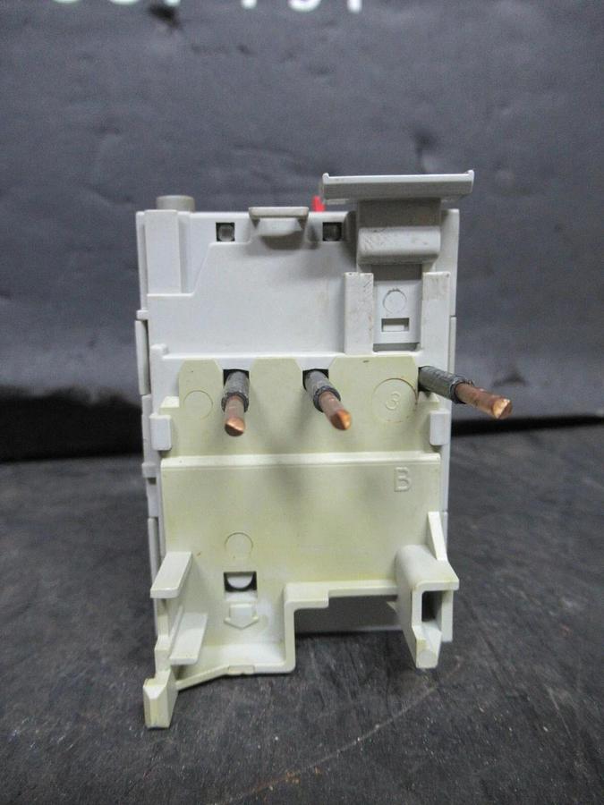 Used ALLEN BRADLEY OVERLOAD RELAY 193-EA2DB SER. A 1-2.9 AMP **WARRANTY**