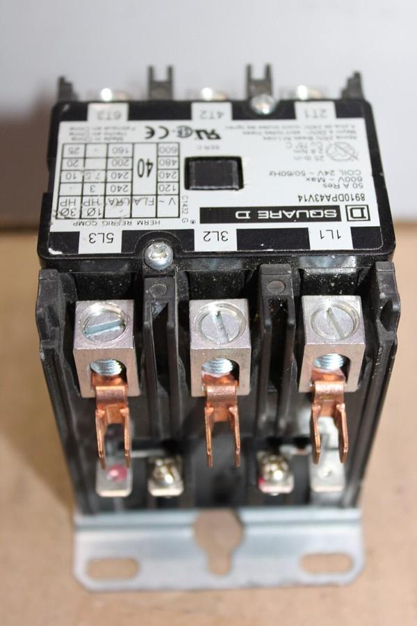Used SQUARE D CONTACTOR 8910DPA43V14 40 AMP 600 VAC 25 HP COIL: 24V **WARRANTY**