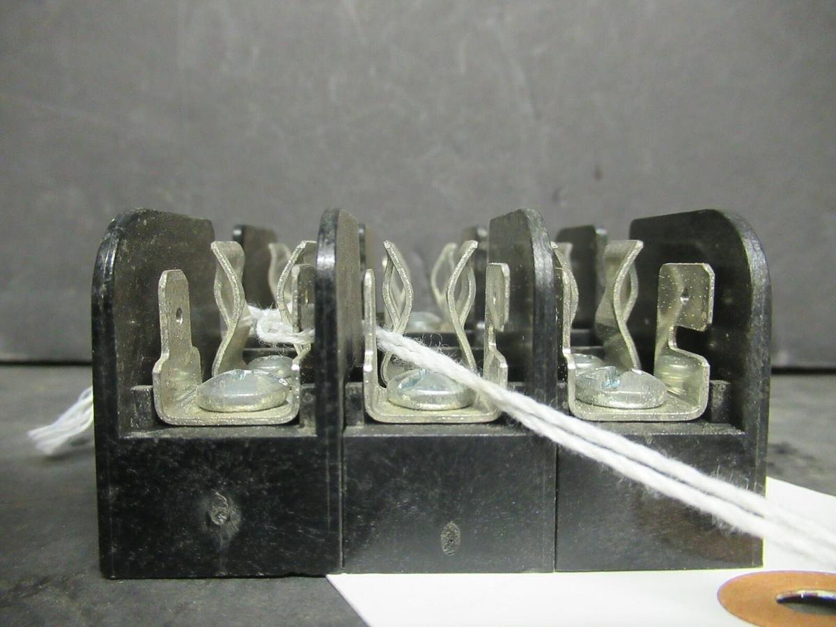 Used FERRAZ SHAWMUT FUSE HOLDER 30313 FOR 30 AMP 600 V FUSES **WARRANTY**