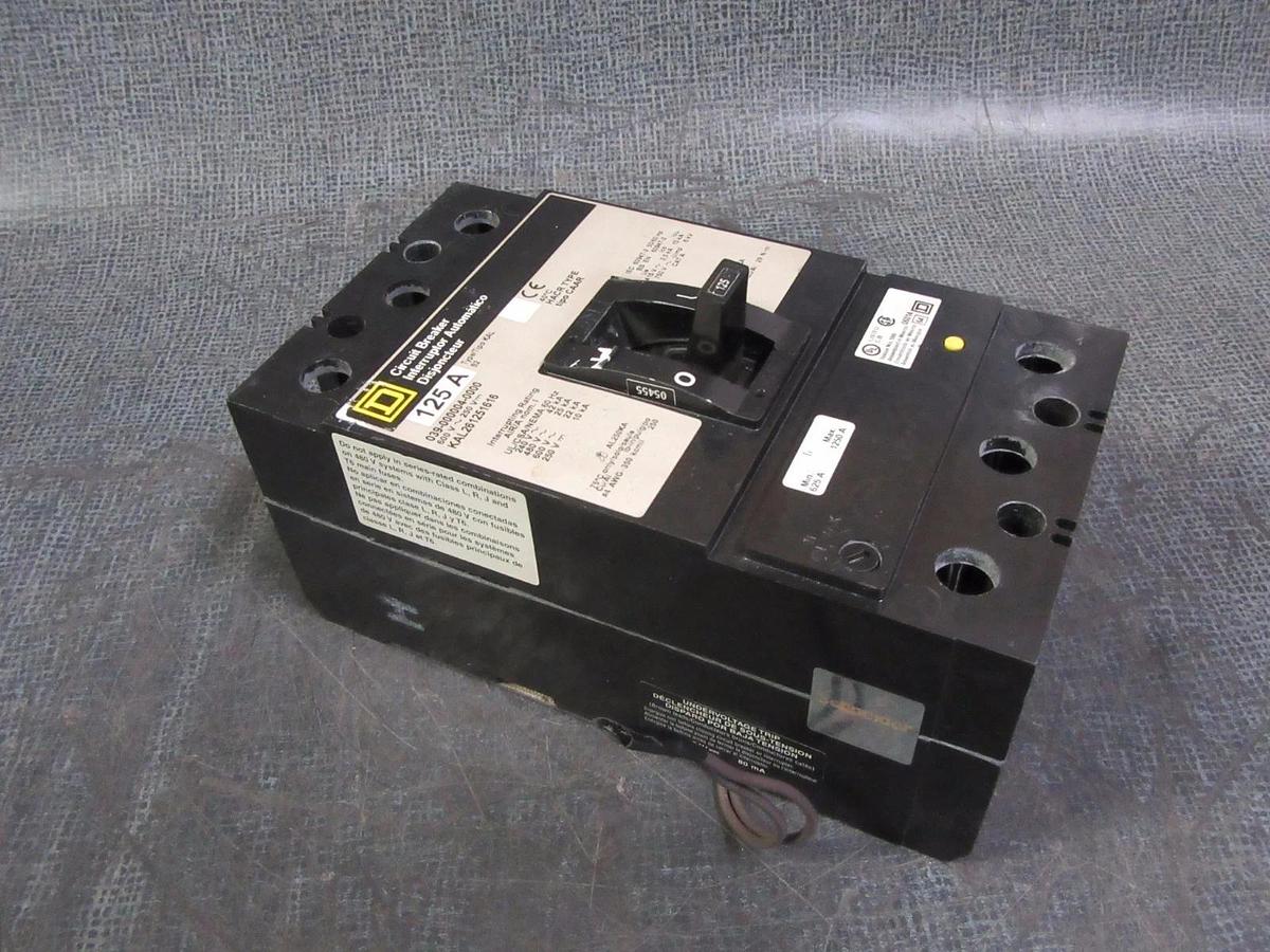 Used SQUARE D CIRCUIT BREAKER 125 AMP 600 VAC 2 POLE * UNDERVOLTAGE TRIP & AUX SWITCH