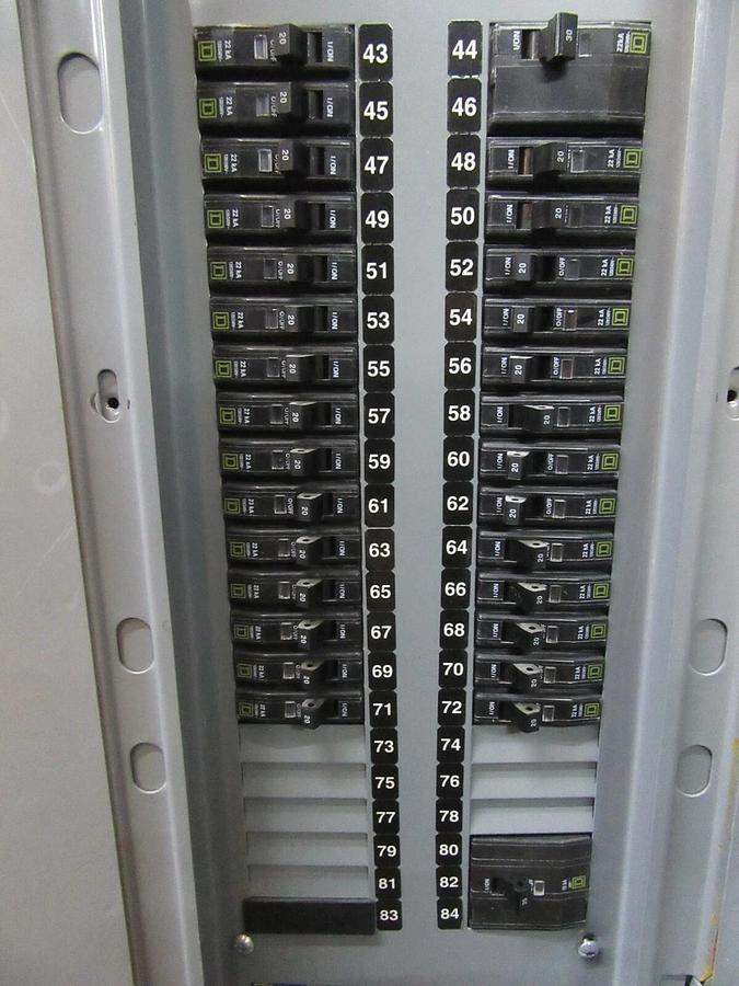 Used 225 AMP SQUARE D NQOD / QOB / QO PANELBOARD MLO PANEL 208Y/120 VAC 3 PH 4 W E2