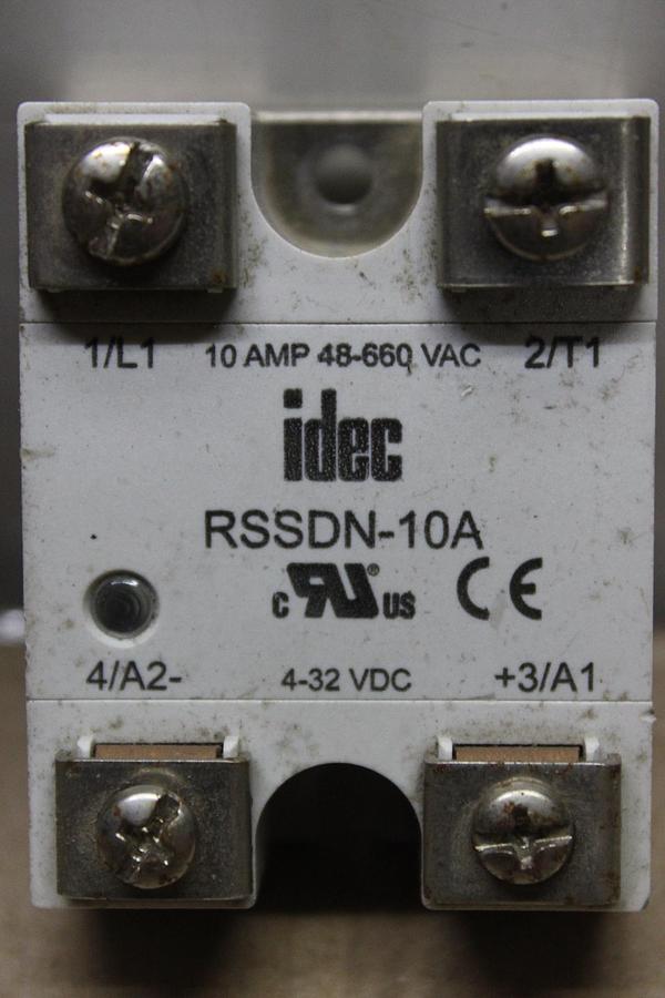 Used ABB TIME DELAY RELAY HRD342A0A 120/240 VAC 30 AMP W/ ZETTLER AZ2100-1C-12DE
