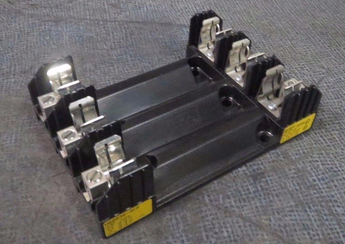 Used BUSS BLOCK FUSE HOLDER 30 AMP // 600V  MODEL: H60030-3CR **WARRANTY!**