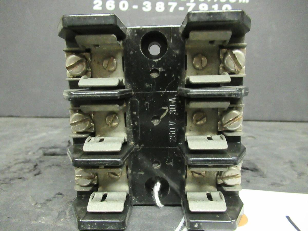 Used MARATHON FUSE HOLDER F30A3SP FOR 30 AMP 250 V FUSES **WARRANTY**