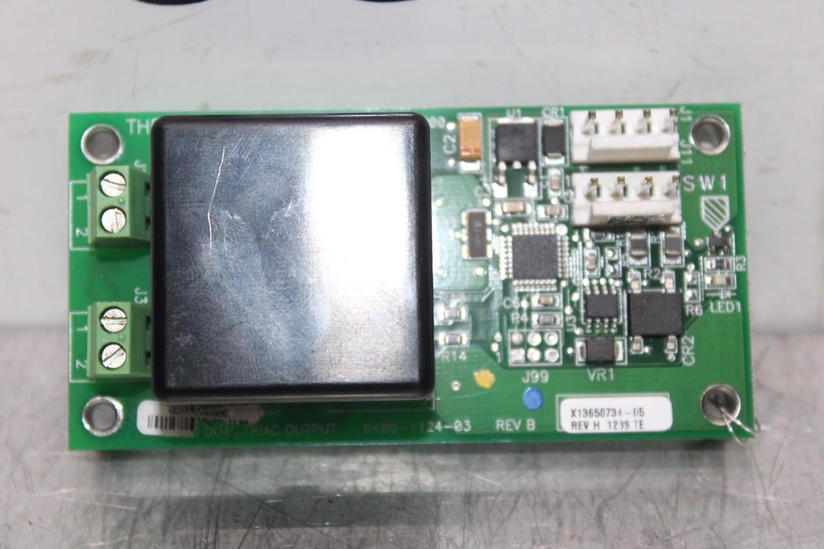 Used TRANE DUAL TRIAC OUTPUT CIRCUIT BOARD 6400-1124-03 REV. B X13650734-05 REV. H