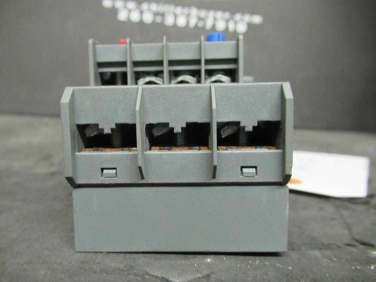 Used ABB STARTER B7-30-10 16 AMP 600 VAC 5 HP W/ T16-2.3 MANUAL MOTOR STARTER