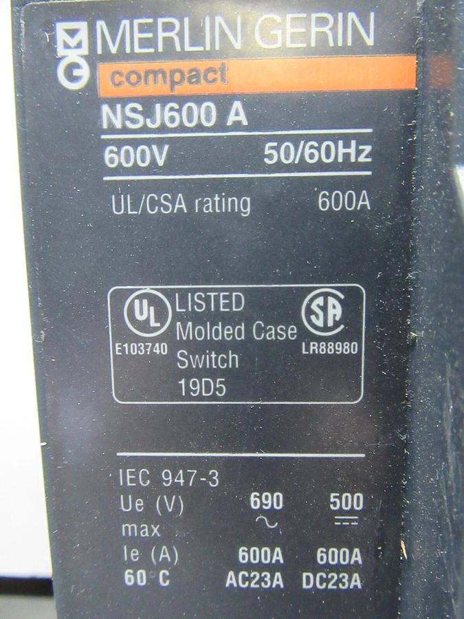 Used MERLIN GERIN COMPACT CIRCUIT BREAKER NSJ600A 600 AMP 600 VOLT 3-POLE 3-PHASE