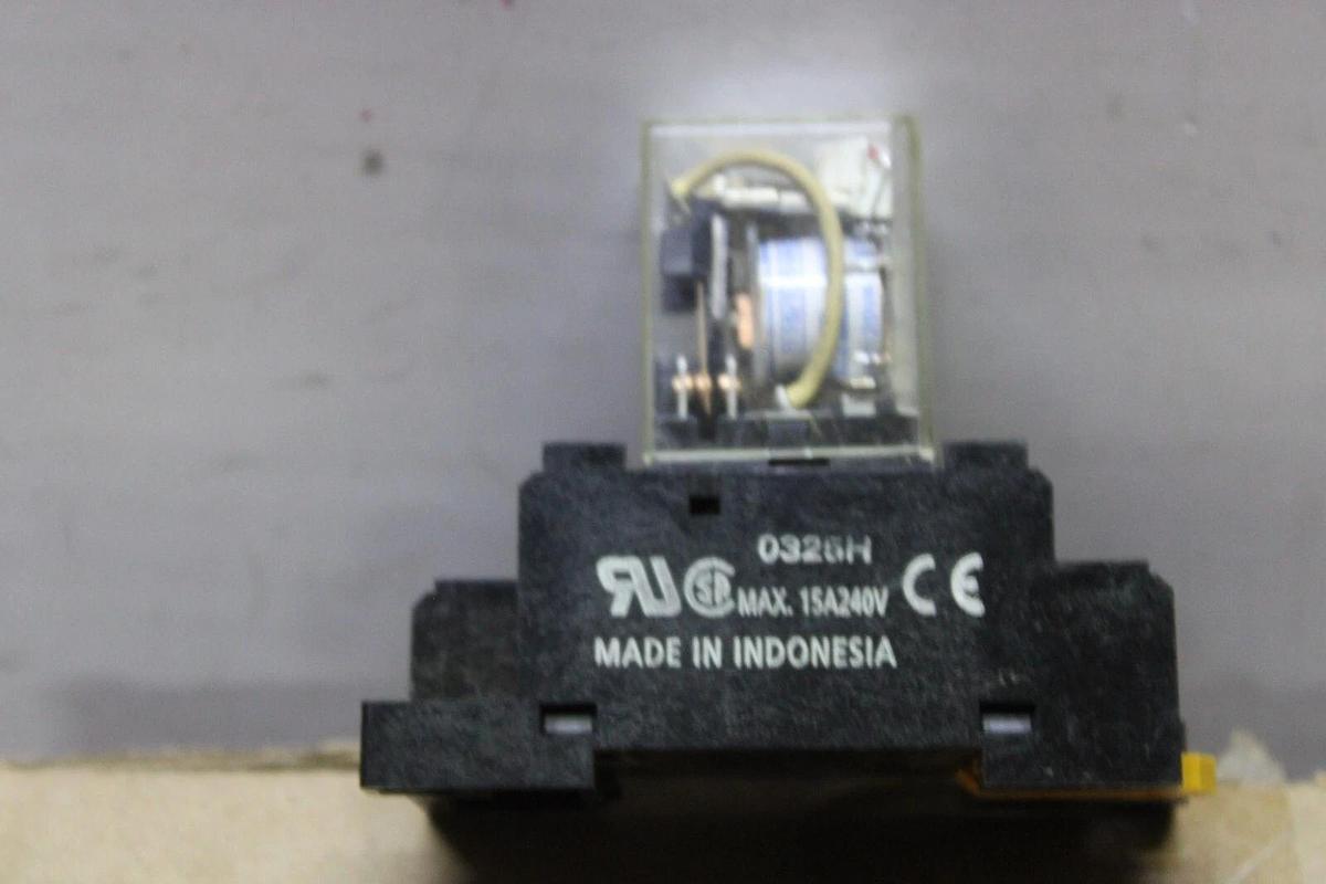 Used OMRON RELAY LY2N 110/120/240 VAC 12 AMP 3-POLE **WARRANTY INCLUDED**