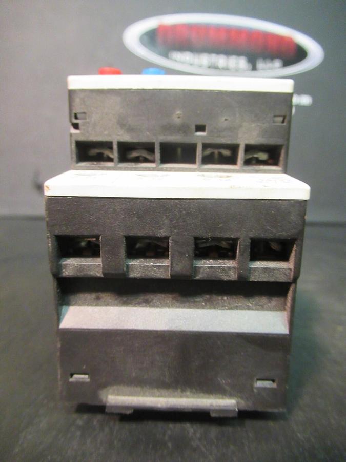 Used SIEMENS STARTER 3RT1017-1AK61 20 AMP 600 VAC 10 HP W/ 3RU1116-1JB0 OVERLOAD