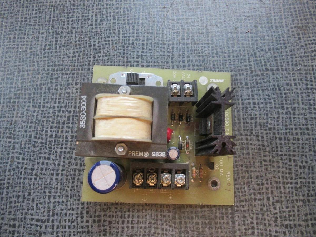 Used TRANE CIRCUIT BOARD 50100690 REV 07 **WARRANTY INCLUDED**