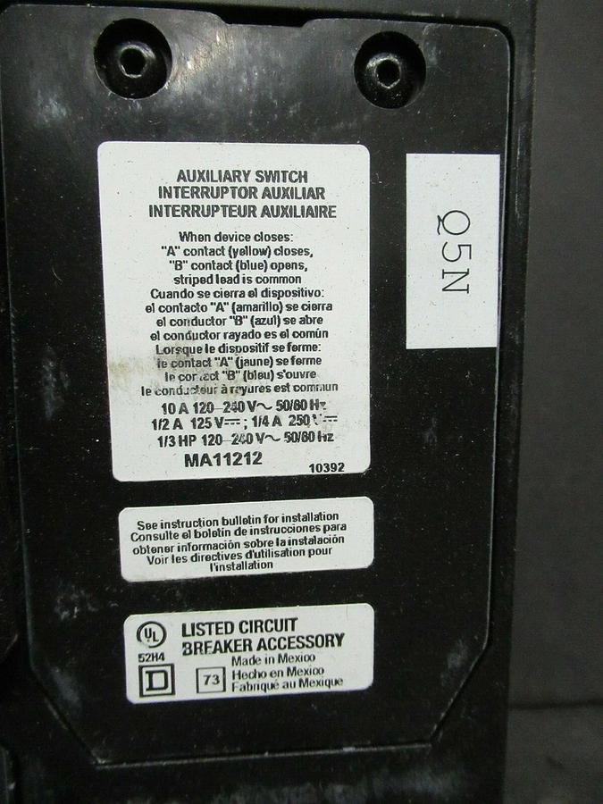 Used SQUARE D CIRCUIT BREAKER MHL368001212 600 VAC 800 AMP W/ AUX SWITCH