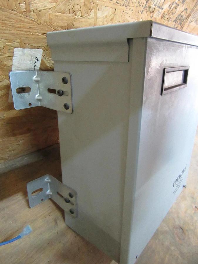 Used TOTALINE PRESSURE CONTROL P251-0097 480VAC 5HP **WARRANTY INCLUDED**