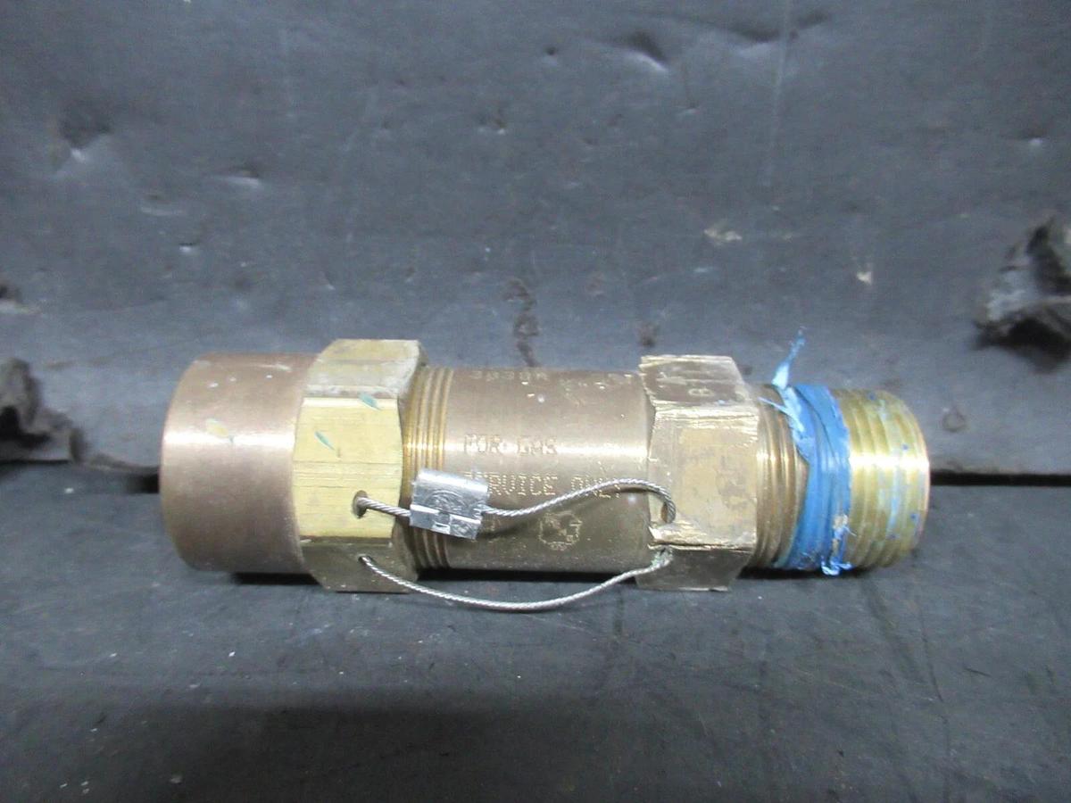 Used EB51FZ-242 / 3045X1-300 RELIEF VALVE 3/4" 300 PSI 20.7 BAR 21.12 kg AIR/SEC