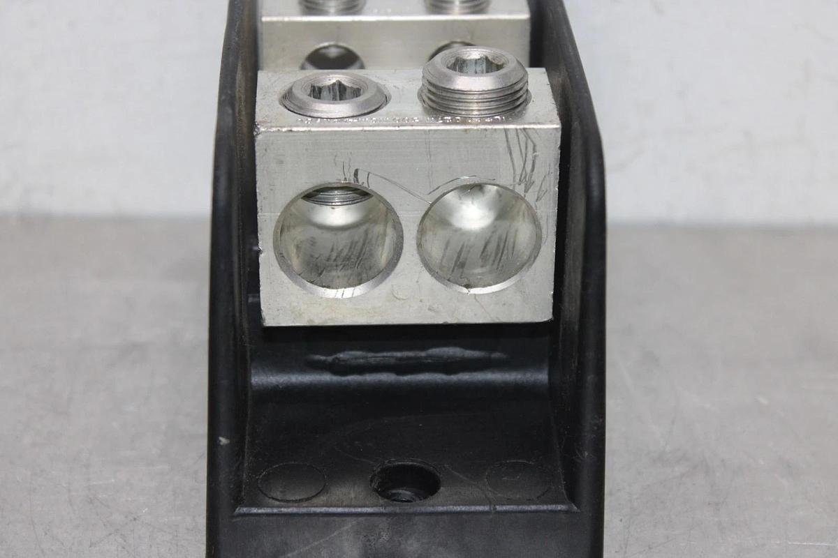 Used ILSCO POWER DISTRIBUTION BLOCK LUG PDB-24-500-1 1-POLE 600 VAC 760 AMP