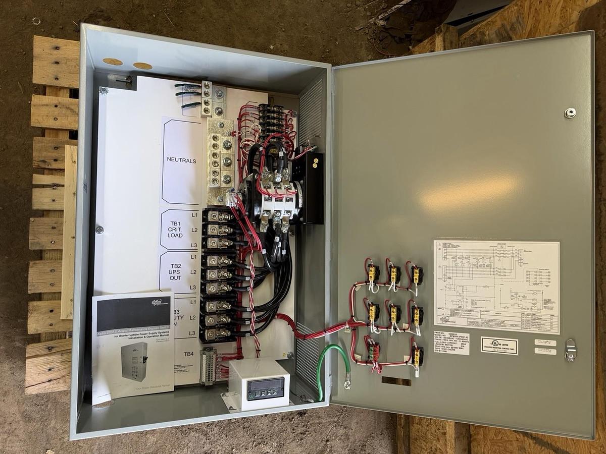 Used ALPHA MODULAR UPS CABINET AMPS80-3-30 80HP 0200018 208V 88 AMP W/ BYPASS SWITCH