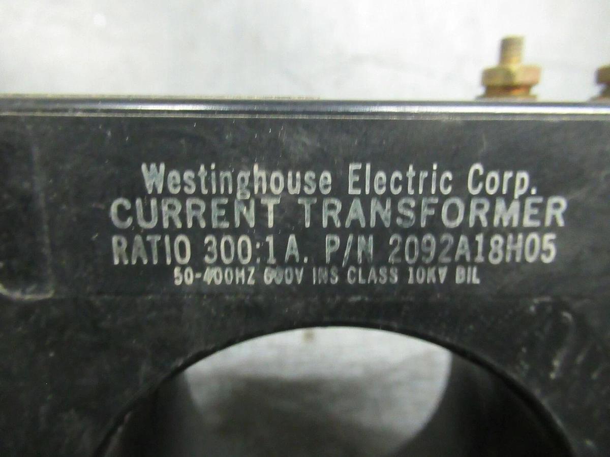Used WESTINGHOUSE CT CAT: 2092A18H05 300:5 A 50-400 HZ 600 VOLTS