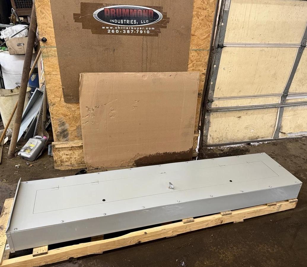 NEW EATON NEMA 3R POW-R-LINE XPERT PANELBOARD LWPQ2090 PRL3X 400 AMP MAIN 480V