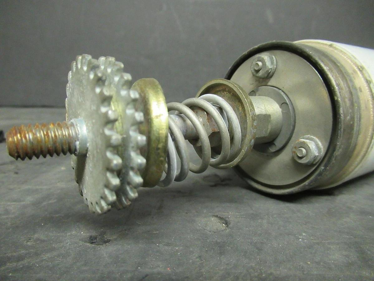 Used VACUUM INTERRUPTERS 400 AMP 5259C33 FOR CUTLERHAMMER SJ AMPGARD BREAKER