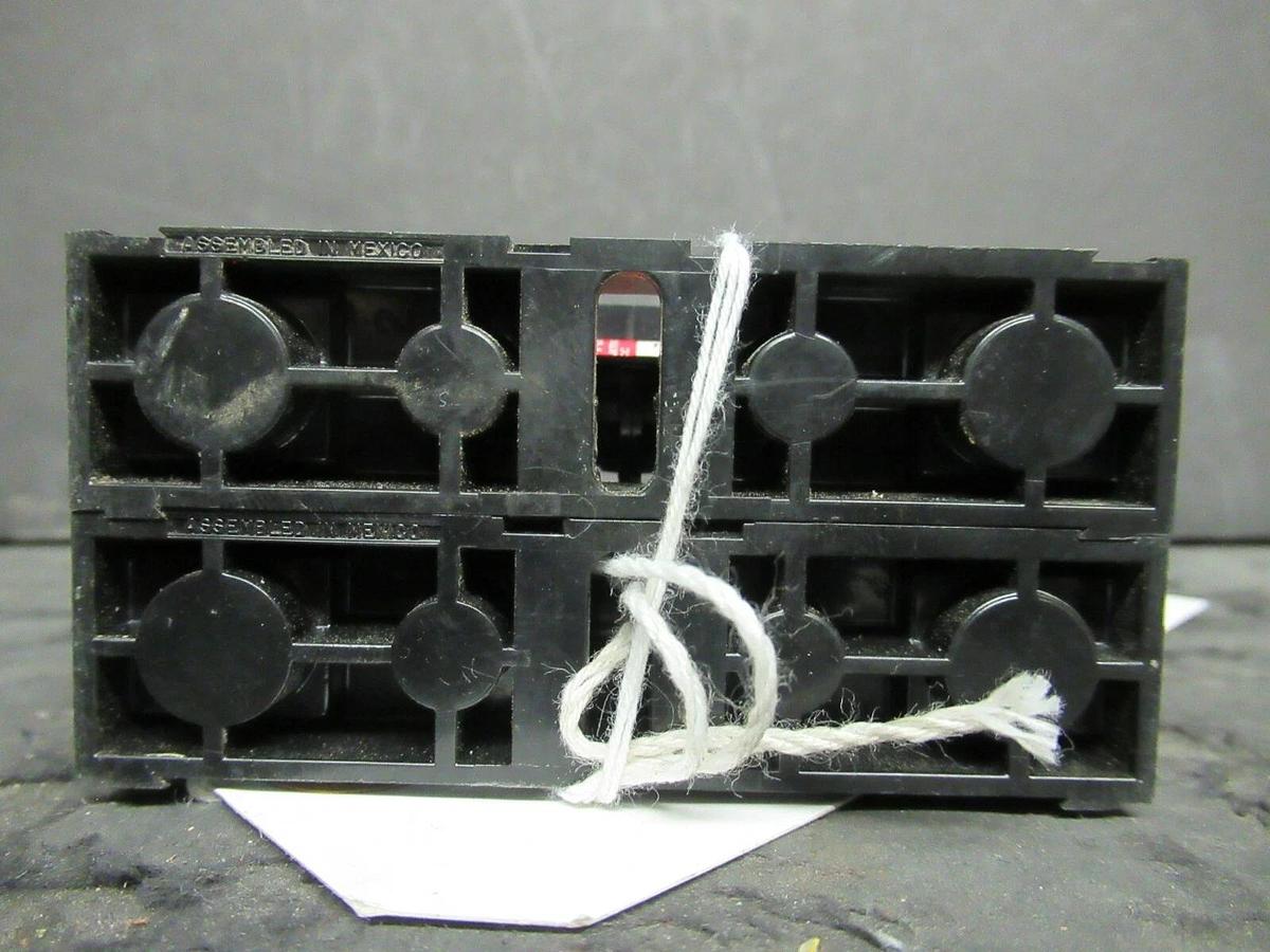 Used LITTELFUSE FUSE HOLDER L60030C-2PQ 600 VOLT 30 AMP CLASS CC FUSES W/ FUSES