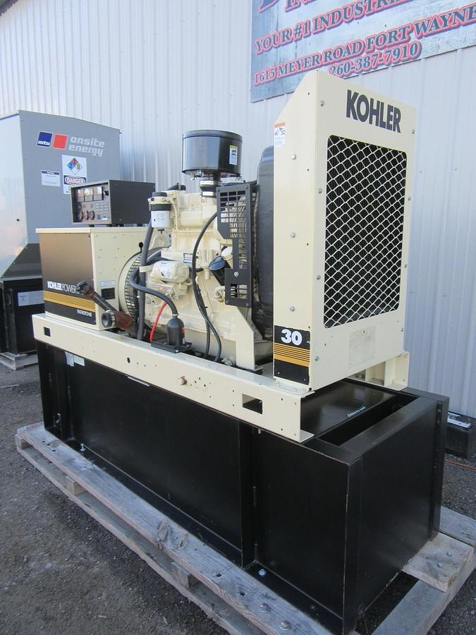 Used 30KW DIESEL GENERATOR KOHLER 120/240 V JOHN DEERE 12-LEAD RECONNECTABLE 33 KW