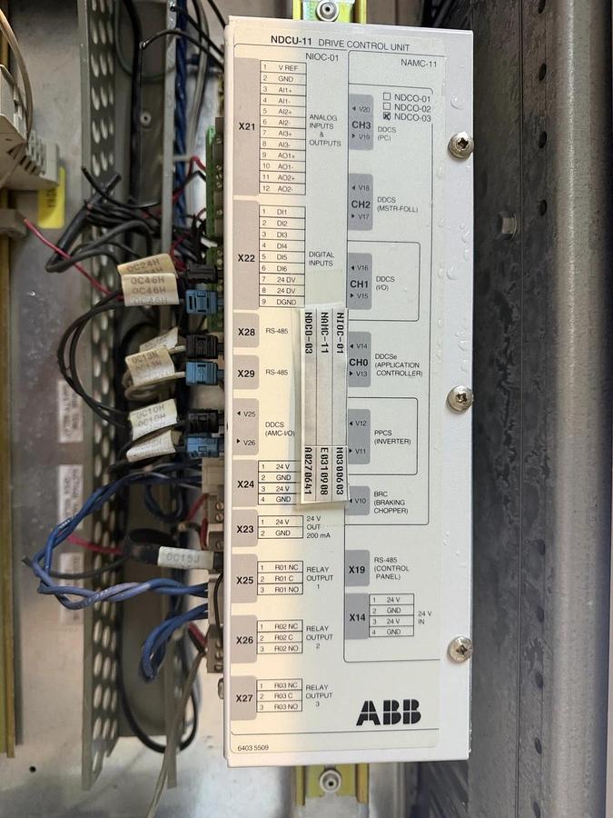 Used ABB MULTI SPEED DRIVE CABINET ACS627-0490-5-00EB1200802 3-PHASE 593 AMP 480 VAC