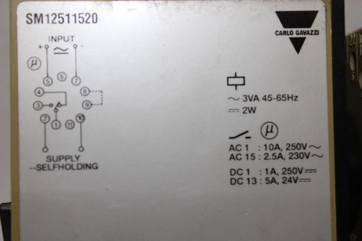 Used CARLO GAVAZZI VOLTAGE LEVEL RELAY SM-125-115 2-20V RANGE COIL: 115 VAC
