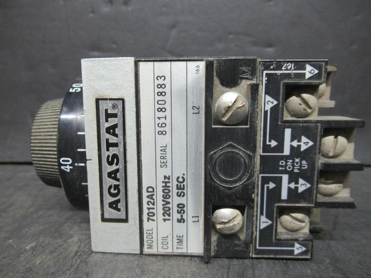 Used AGASTAT TIME DELAY RELAY 5-50 SECONDS 7012AD 120 VAC VOIL 600 VAC 10 AMP