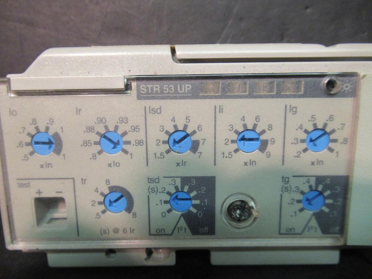 Used SCHNEIDER / SQUARE D / POWERPACT CIRCUIT BREAKER TRIP UNIT STR53UP STR 53 UP