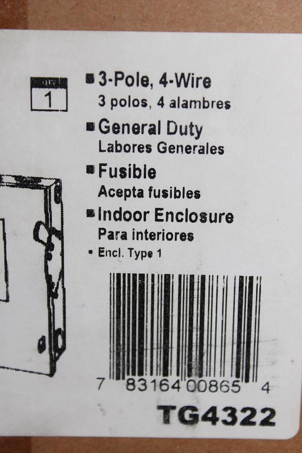 NIB GENERAL ELECTRIC GENERAL DUTY SAFETY SWITCH TG4322 60 AMP 240 VAC 3-POLE